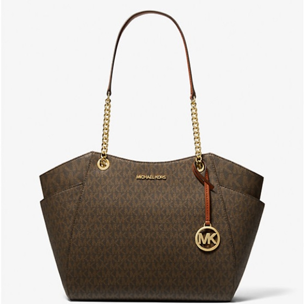 Jet Set Large Signature Logo Shoulder Bag